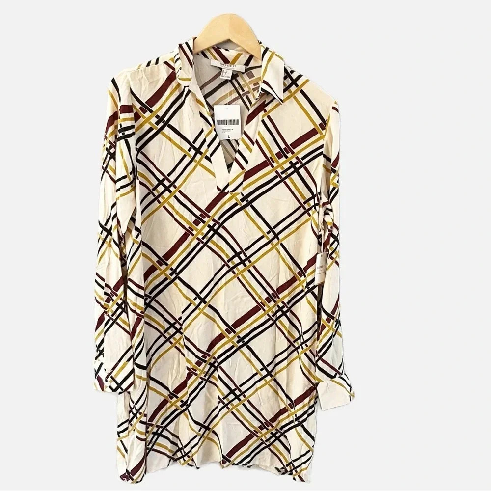 NWT Forever 21 V Neck Cream Black Shift Dress Large Abstract Geometric Print